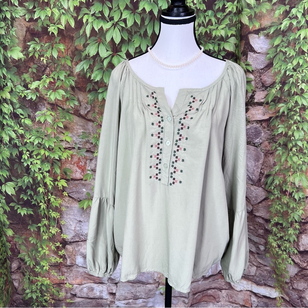 GRACE + KARMA Sage Green Embroidered Blouse, L - Picture 2 of 12